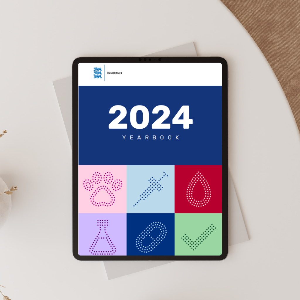Black and White Minimalist Tablet Mockup Instagram Post.png